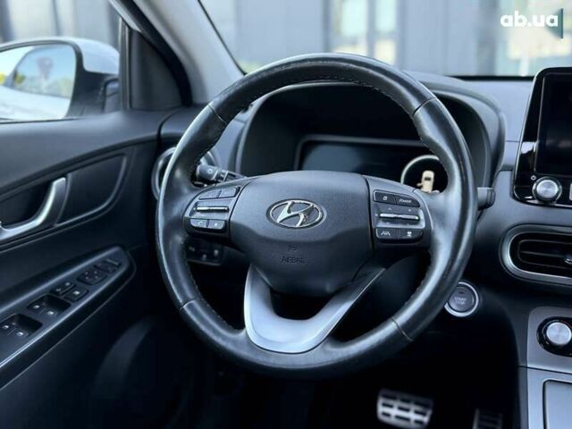 Хендай Kona, объемом двигателя 0 л и пробегом 98 тыс. км за 17200 $, фото 8 на Automoto.ua