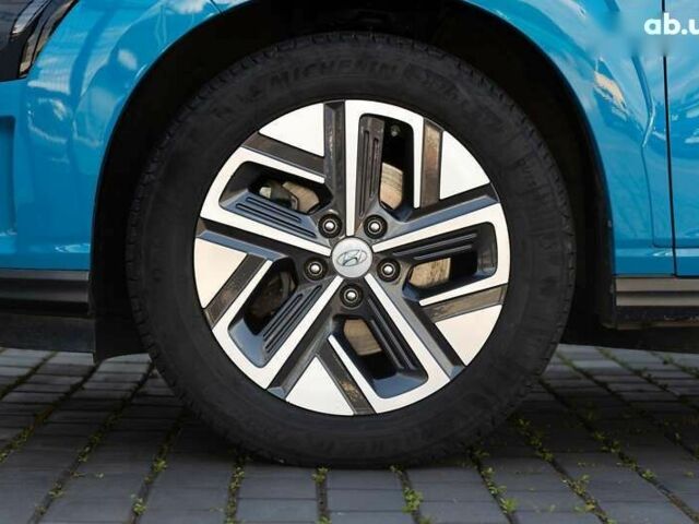 Хендай Kona, объемом двигателя 0 л и пробегом 37 тыс. км за 16800 $, фото 2 на Automoto.ua