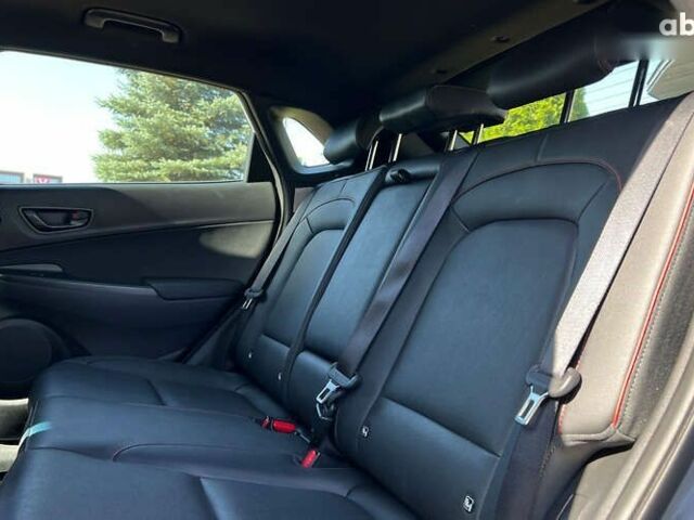 Хендай Kona, об'ємом двигуна 1.6 л та пробігом 17 тис. км за 25750 $, фото 12 на Automoto.ua