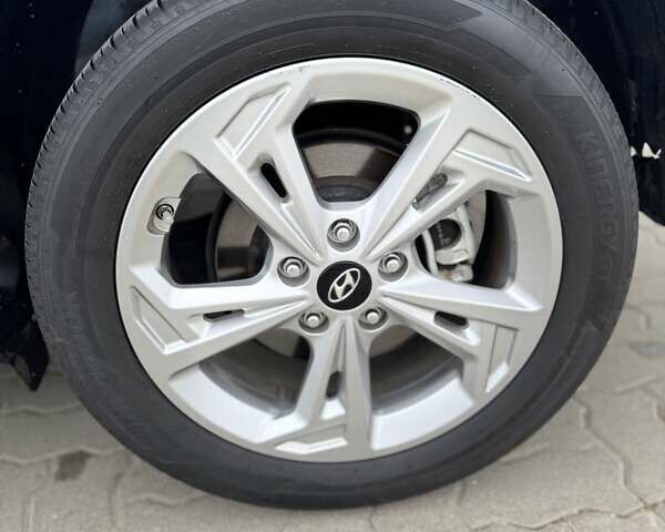 Хендай Kona, объемом двигателя 2 л и пробегом 28 тыс. км за 19000 $, фото 19 на Automoto.ua