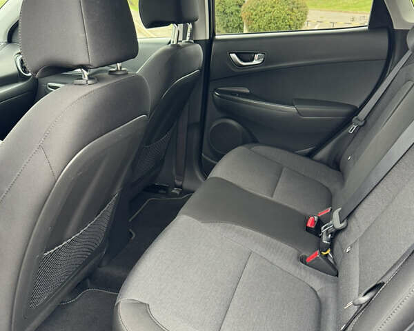 Хендай Kona, объемом двигателя 0 л и пробегом 62 тыс. км за 18500 $, фото 10 на Automoto.ua