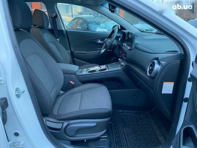 Хендай Kona, об'ємом двигуна 0 л та пробігом 6 тис. км за 18900 $, фото 19 на Automoto.ua