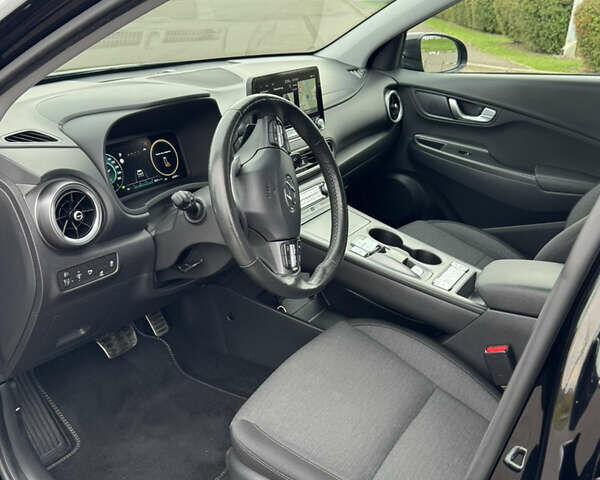 Хендай Kona, объемом двигателя 0 л и пробегом 62 тыс. км за 18500 $, фото 2 на Automoto.ua