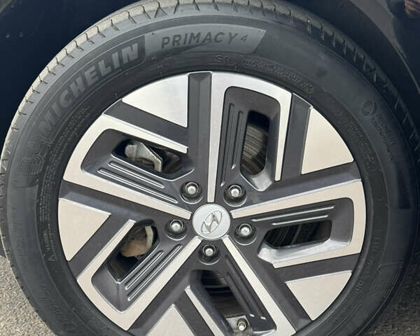 Хендай Kona, объемом двигателя 0 л и пробегом 62 тыс. км за 18500 $, фото 12 на Automoto.ua