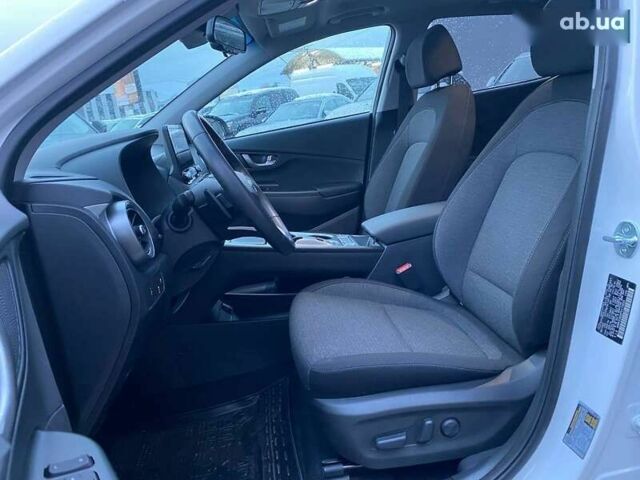 Хендай Kona, об'ємом двигуна 0 л та пробігом 6 тис. км за 18900 $, фото 15 на Automoto.ua