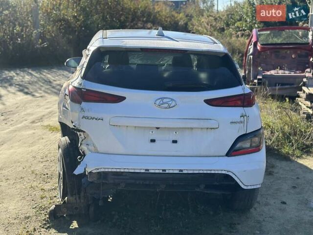 Хендай Kona, объемом двигателя 0 л и пробегом 66 тыс. км за 5700 $, фото 3 на Automoto.ua