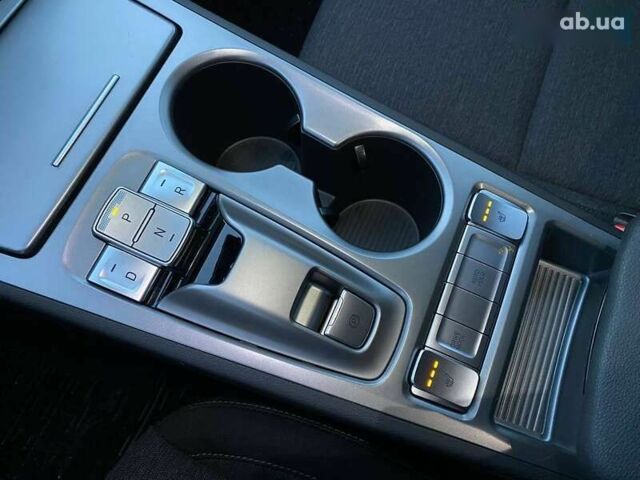 Хендай Kona, об'ємом двигуна 0 л та пробігом 6 тис. км за 18900 $, фото 13 на Automoto.ua