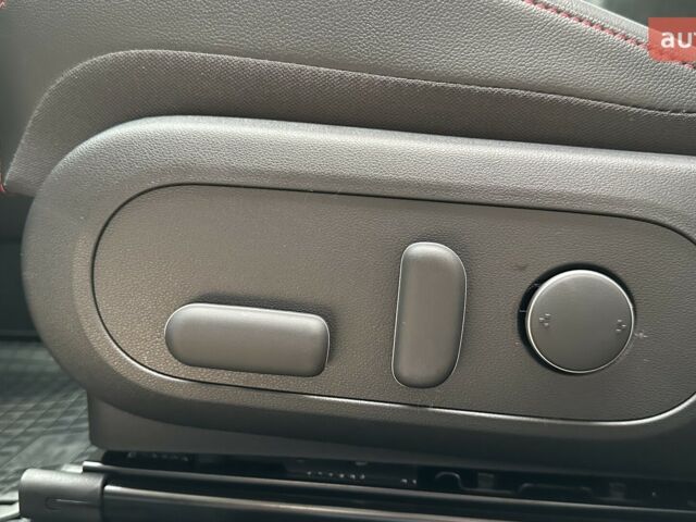 Хендай Kona, об'ємом двигуна 1.58 л та пробігом 0 тис. км за 37089 $, фото 38 на Automoto.ua