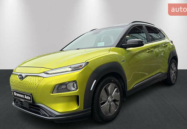 Желтый Хендай Kona, объемом двигателя 0 л и пробегом 111 тыс. км за 13950 $, фото 2 на Automoto.ua