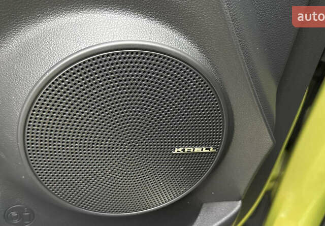 Желтый Хендай Kona, объемом двигателя 0 л и пробегом 111 тыс. км за 13950 $, фото 17 на Automoto.ua