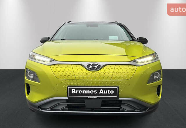 Желтый Хендай Kona, объемом двигателя 0 л и пробегом 111 тыс. км за 13950 $, фото 1 на Automoto.ua