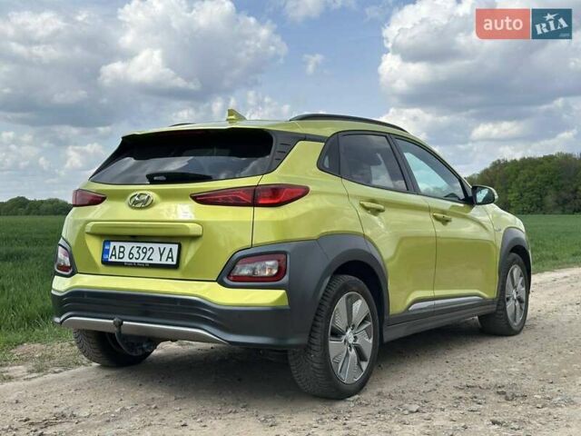 Желтый Хендай Kona, объемом двигателя 0 л и пробегом 107 тыс. км за 17200 $, фото 5 на Automoto.ua