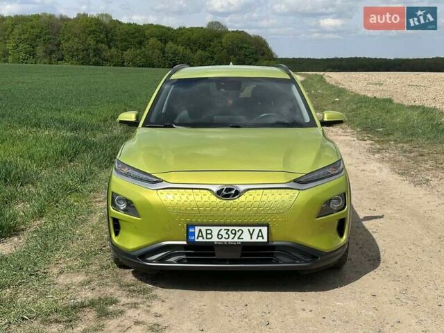 Желтый Хендай Kona, объемом двигателя 0 л и пробегом 107 тыс. км за 17200 $, фото 1 на Automoto.ua