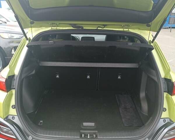 Желтый Хендай Kona, объемом двигателя 1.59 л и пробегом 72 тыс. км за 17400 $, фото 32 на Automoto.ua