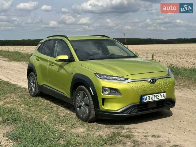 Желтый Хендай Kona, объемом двигателя 0 л и пробегом 107 тыс. км за 17200 $, фото 2 на Automoto.ua