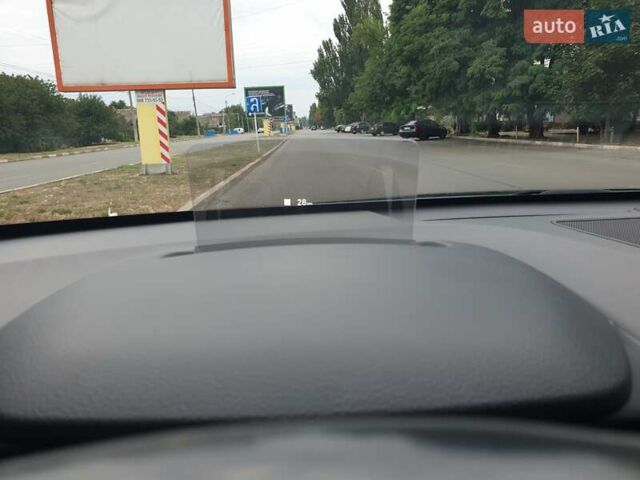 Серый Хендай Kona, объемом двигателя 1.59 л и пробегом 70 тыс. км за 18700 $, фото 5 на Automoto.ua