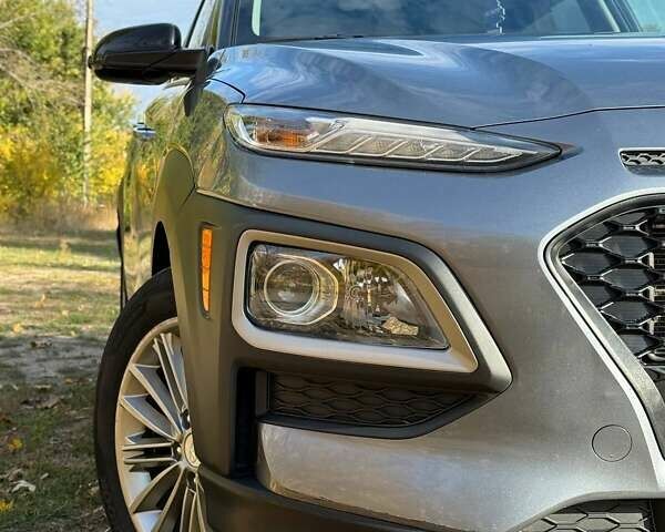 Хендай Kona 2018 в Харькове на Automoto.ua Серый Хендай Kona, объемом двигателя 2 л и пробегом 110 тыс. км за 14500 $, фото 5 на Automoto.ua