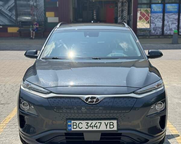 Серый Хендай Kona, объемом двигателя 0 л и пробегом 82 тыс. км за 22000 $, фото 11 на Automoto.ua