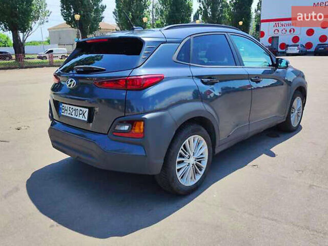 Сірий Хендай Kona, об'ємом двигуна 2 л та пробігом 90 тис. км за 16500 $, фото 3 на Automoto.ua