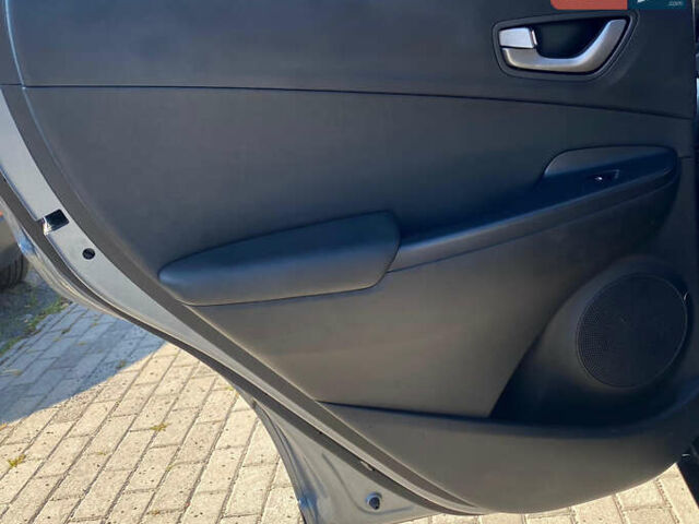 Хендай Kona 2018 в Ровно на Automoto.ua Серый Хендай Kona, объемом двигателя 1.6 л и пробегом 152 тыс. км за 15800 $, фото 24 на Automoto.ua