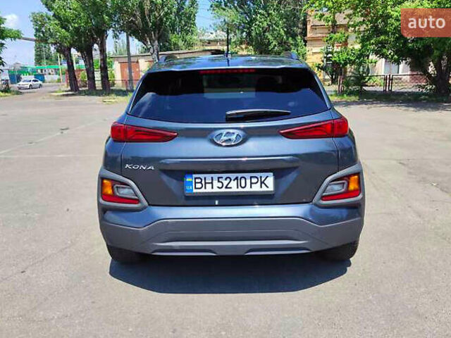 Сірий Хендай Kona, об'ємом двигуна 2 л та пробігом 90 тис. км за 16500 $, фото 2 на Automoto.ua
