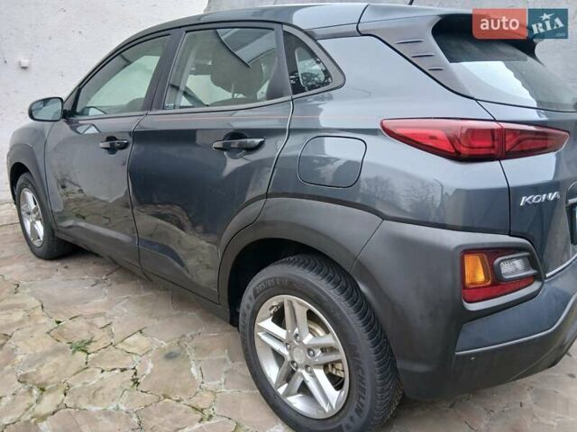 Серый Хендай Kona, объемом двигателя 2 л и пробегом 20 тыс. км за 16000 $, фото 7 на Automoto.ua