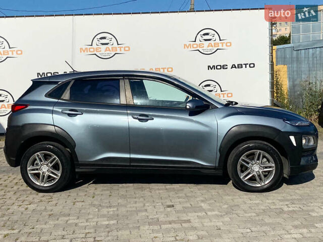 Серый Хендай Kona, объемом двигателя 1.6 л и пробегом 152 тыс. км за 15800 $, фото 6 на Automoto.ua