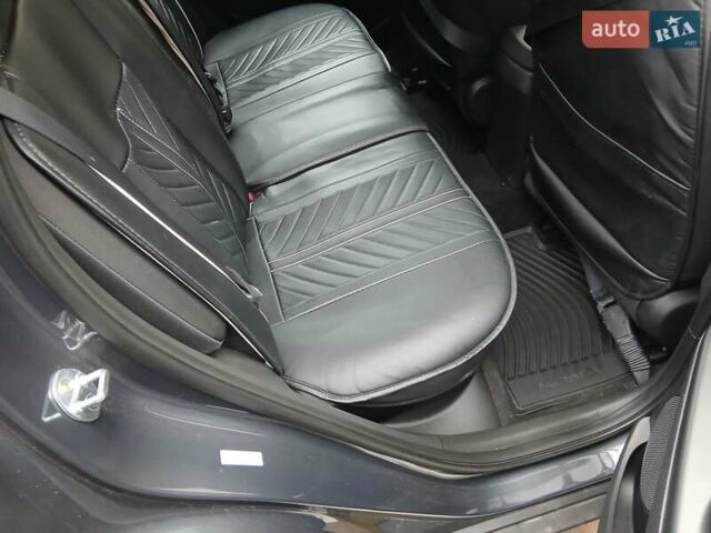 Серый Хендай Kona, объемом двигателя 2 л и пробегом 20 тыс. км за 16000 $, фото 9 на Automoto.ua