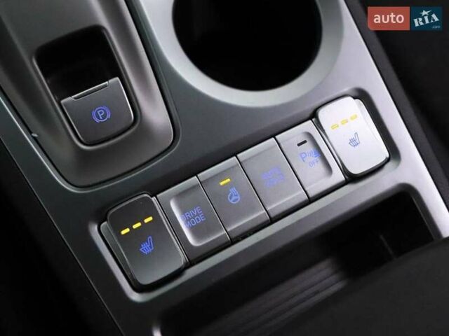 Серый Хендай Kona, объемом двигателя 0 л и пробегом 120 тыс. км за 16500 $, фото 19 на Automoto.ua