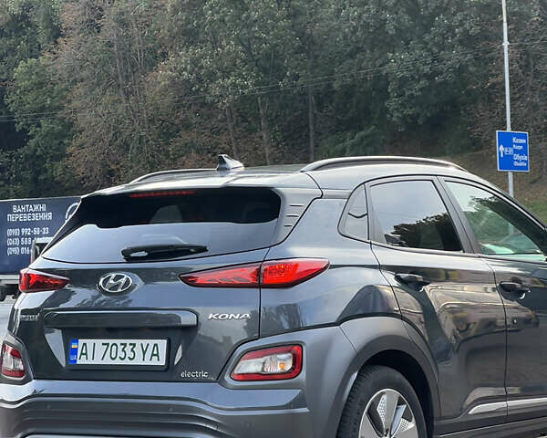 Сірий Хендай Kona, об'ємом двигуна 0 л та пробігом 113 тис. км за 17000 $, фото 3 на Automoto.ua