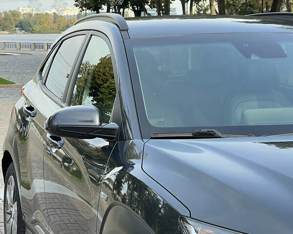 Сірий Хендай Kona, об'ємом двигуна 0 л та пробігом 113 тис. км за 17000 $, фото 9 на Automoto.ua