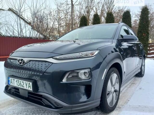 Сірий Хендай Kona, об'ємом двигуна 0 л та пробігом 180 тис. км за 18700 $, фото 1 на Automoto.ua