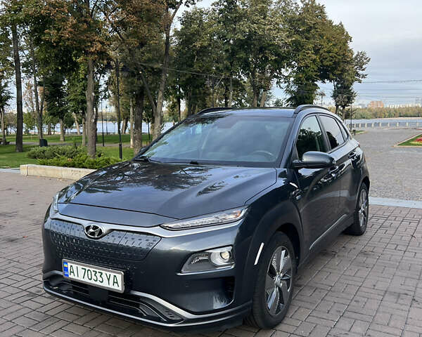 Сірий Хендай Kona, об'ємом двигуна 0 л та пробігом 113 тис. км за 17000 $, фото 19 на Automoto.ua