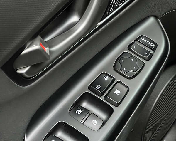 Сірий Хендай Kona, об'ємом двигуна 0 л та пробігом 113 тис. км за 17000 $, фото 27 на Automoto.ua