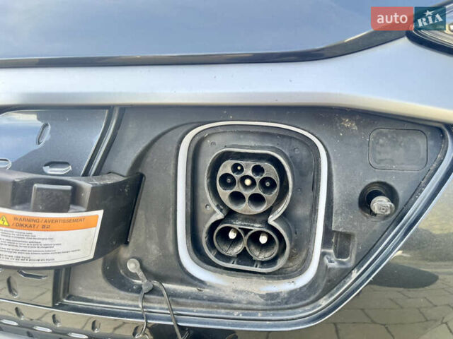 Серый Хендай Kona, объемом двигателя 0 л и пробегом 95 тыс. км за 17500 $, фото 32 на Automoto.ua