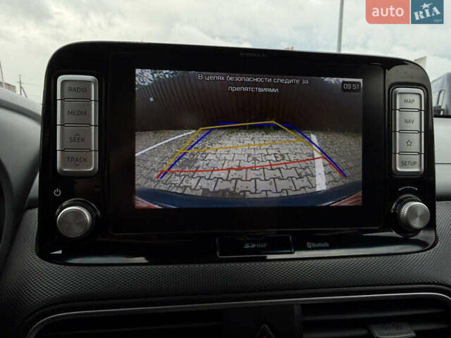 Серый Хендай Kona, объемом двигателя 0 л и пробегом 127 тыс. км за 17650 $, фото 36 на Automoto.ua