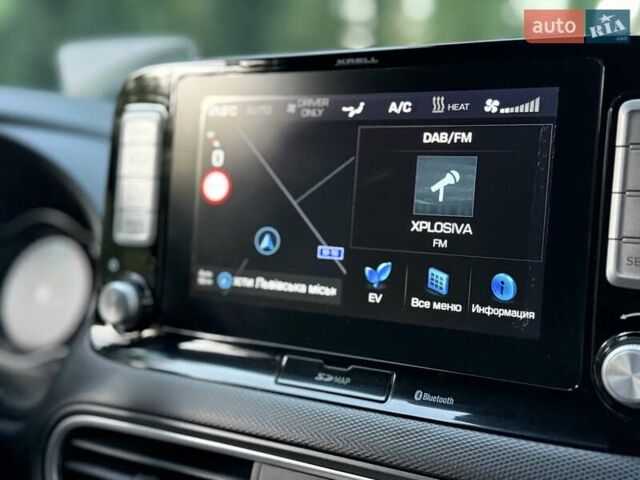 Серый Хендай Kona, объемом двигателя 0 л и пробегом 95 тыс. км за 17300 $, фото 57 на Automoto.ua