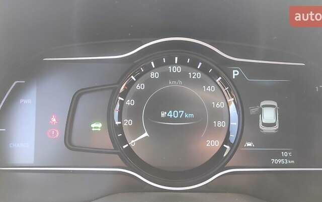 Сірий Хендай Kona, об'ємом двигуна 0 л та пробігом 71 тис. км за 17500 $, фото 15 на Automoto.ua