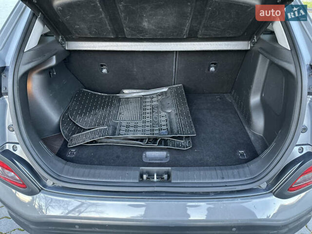 Серый Хендай Kona, объемом двигателя 0 л и пробегом 126 тыс. км за 17300 $, фото 37 на Automoto.ua