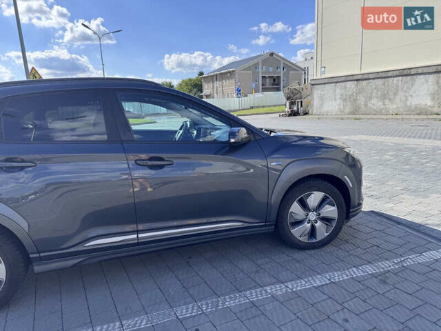 Сірий Хендай Kona, об'ємом двигуна 0 л та пробігом 164 тис. км за 16800 $, фото 15 на Automoto.ua