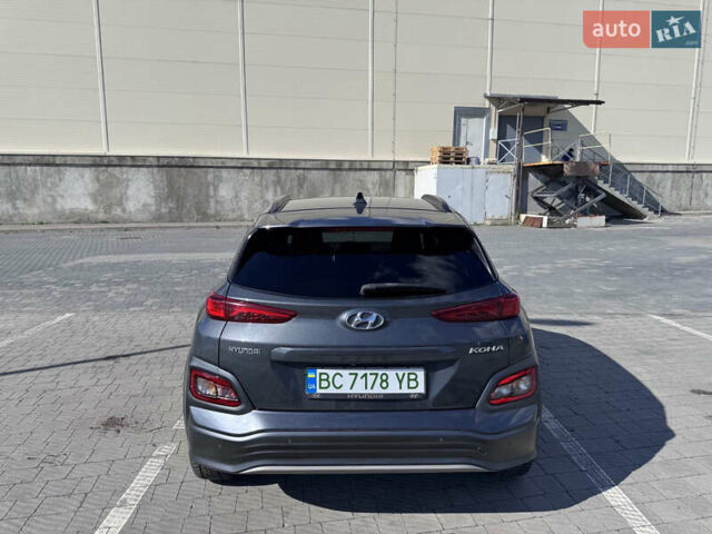 Сірий Хендай Kona, об'ємом двигуна 0 л та пробігом 164 тис. км за 16800 $, фото 10 на Automoto.ua