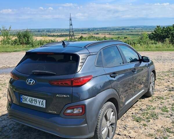 Сірий Хендай Kona, об'ємом двигуна 0 л та пробігом 141 тис. км за 19000 $, фото 9 на Automoto.ua