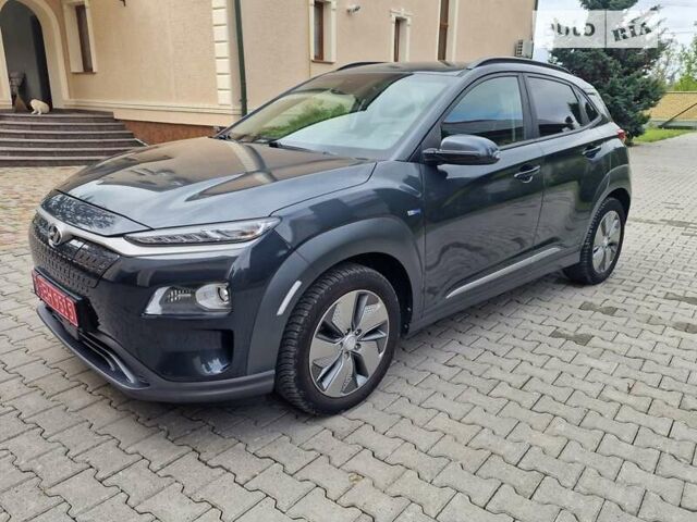 Сірий Хендай Kona, об'ємом двигуна 0 л та пробігом 111 тис. км за 17200 $, фото 11 на Automoto.ua