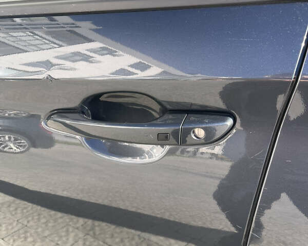 Серый Хендай Kona, объемом двигателя 2 л и пробегом 93 тыс. км за 15900 $, фото 38 на Automoto.ua