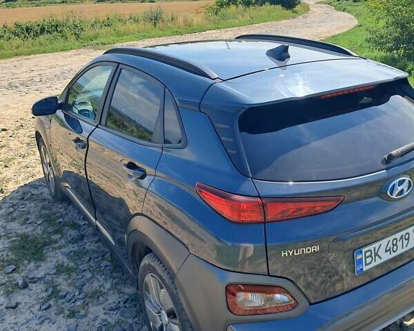 Сірий Хендай Kona, об'ємом двигуна 0 л та пробігом 141 тис. км за 19000 $, фото 10 на Automoto.ua
