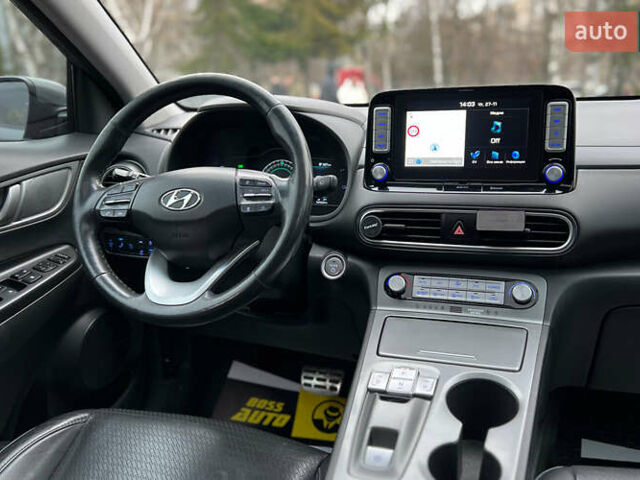 Серый Хендай Kona, объемом двигателя 0 л и пробегом 164 тыс. км за 16999 $, фото 19 на Automoto.ua