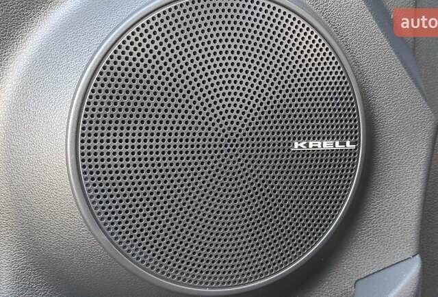 Сірий Хендай Kona, об'ємом двигуна 0 л та пробігом 71 тис. км за 17500 $, фото 19 на Automoto.ua