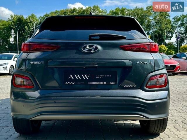Серый Хендай Kona, объемом двигателя 0 л и пробегом 137 тыс. км за 16700 $, фото 12 на Automoto.ua