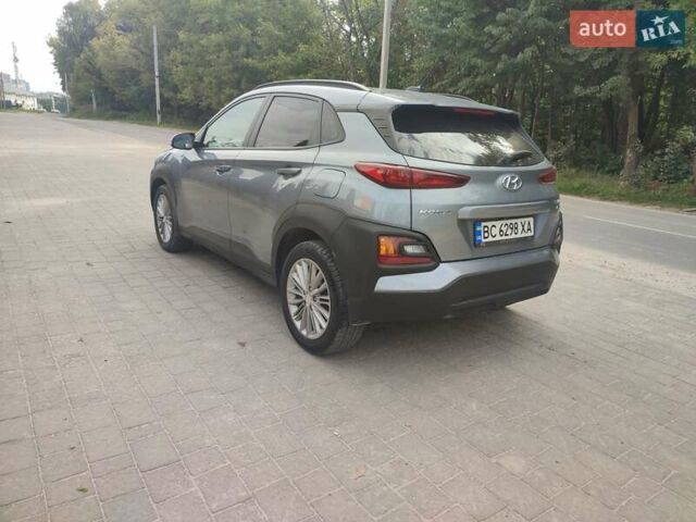Серый Хендай Kona, объемом двигателя 2 л и пробегом 112 тыс. км за 14700 $, фото 10 на Automoto.ua