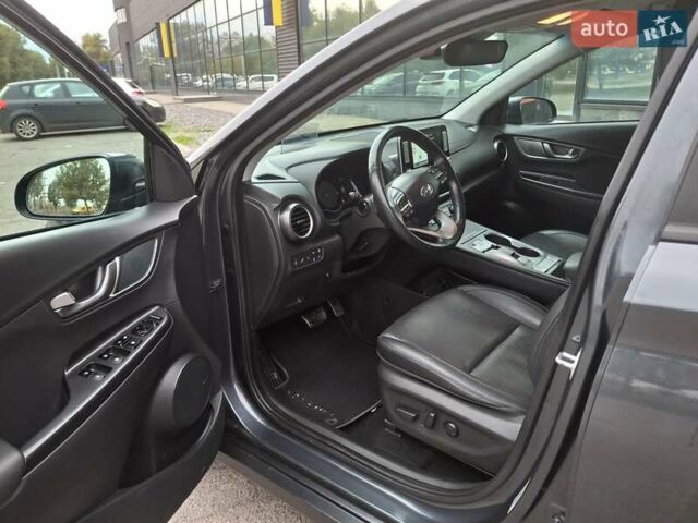 Хендай Kona 2019 в Днепре (Днепропетровске) на Automoto.ua Серый Хендай Kona, объемом двигателя 0 л и пробегом 130 тыс. км за 17400 $, фото 13 на Automoto.ua